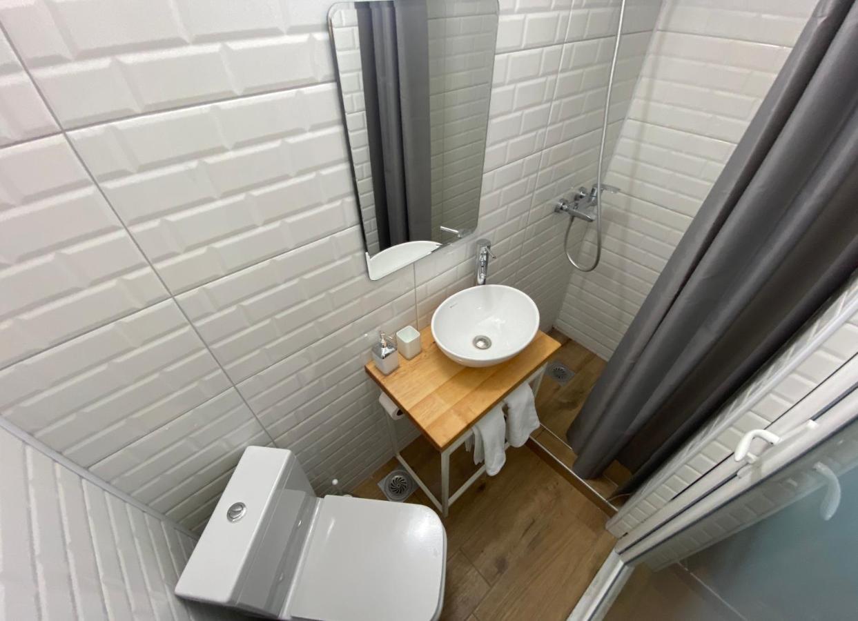 Mickitos Hostel & Apartments Skopje Eksteriør bilde