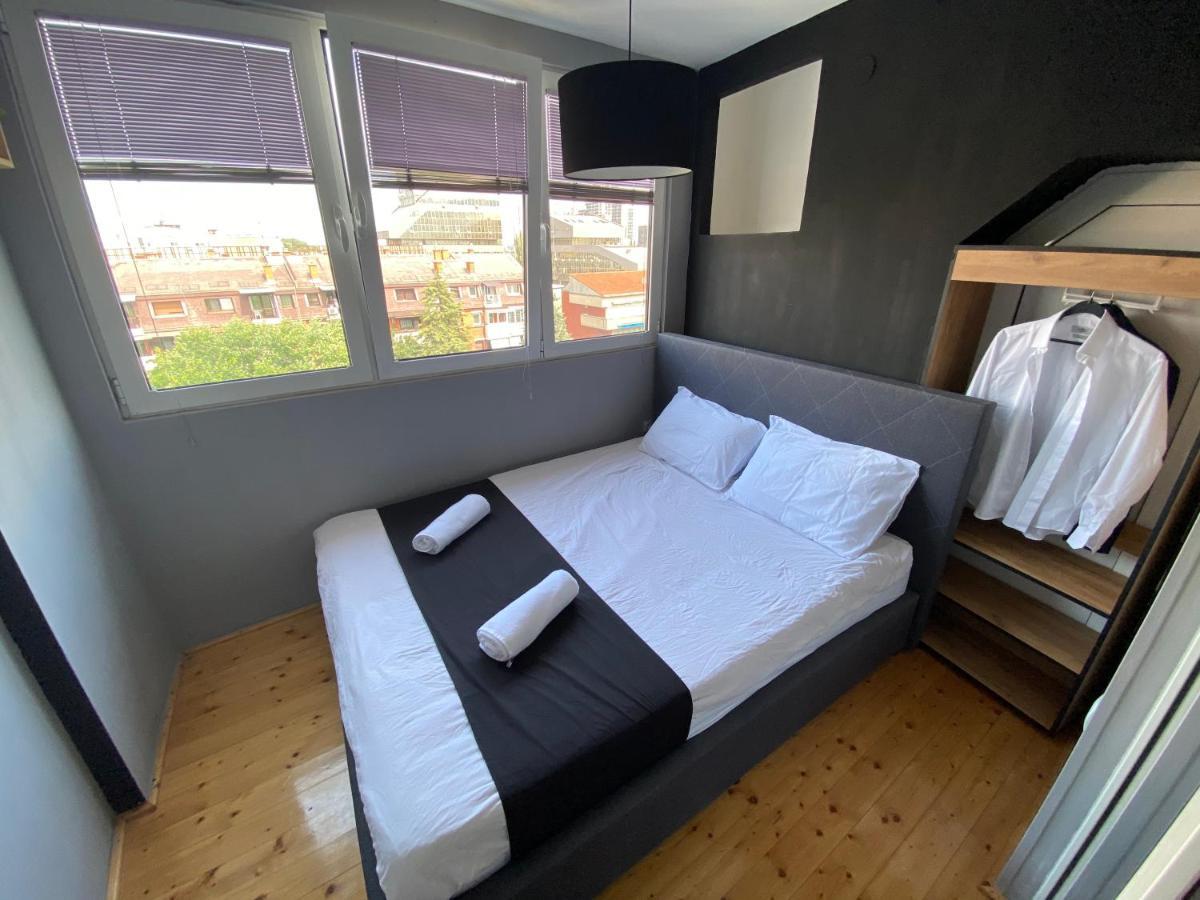 Mickitos Hostel & Apartments Skopje Eksteriør bilde