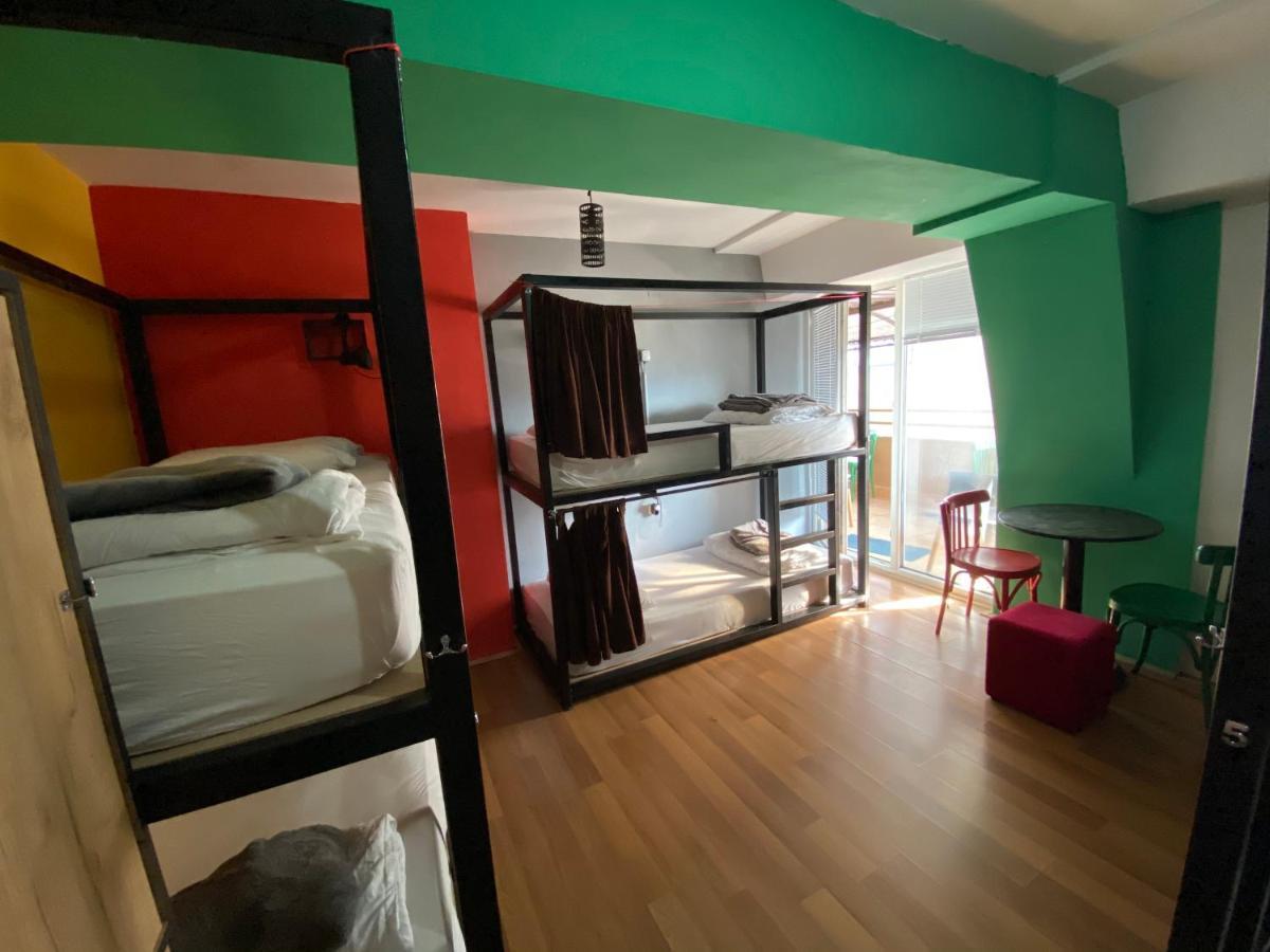 Mickitos Hostel & Apartments Skopje Eksteriør bilde