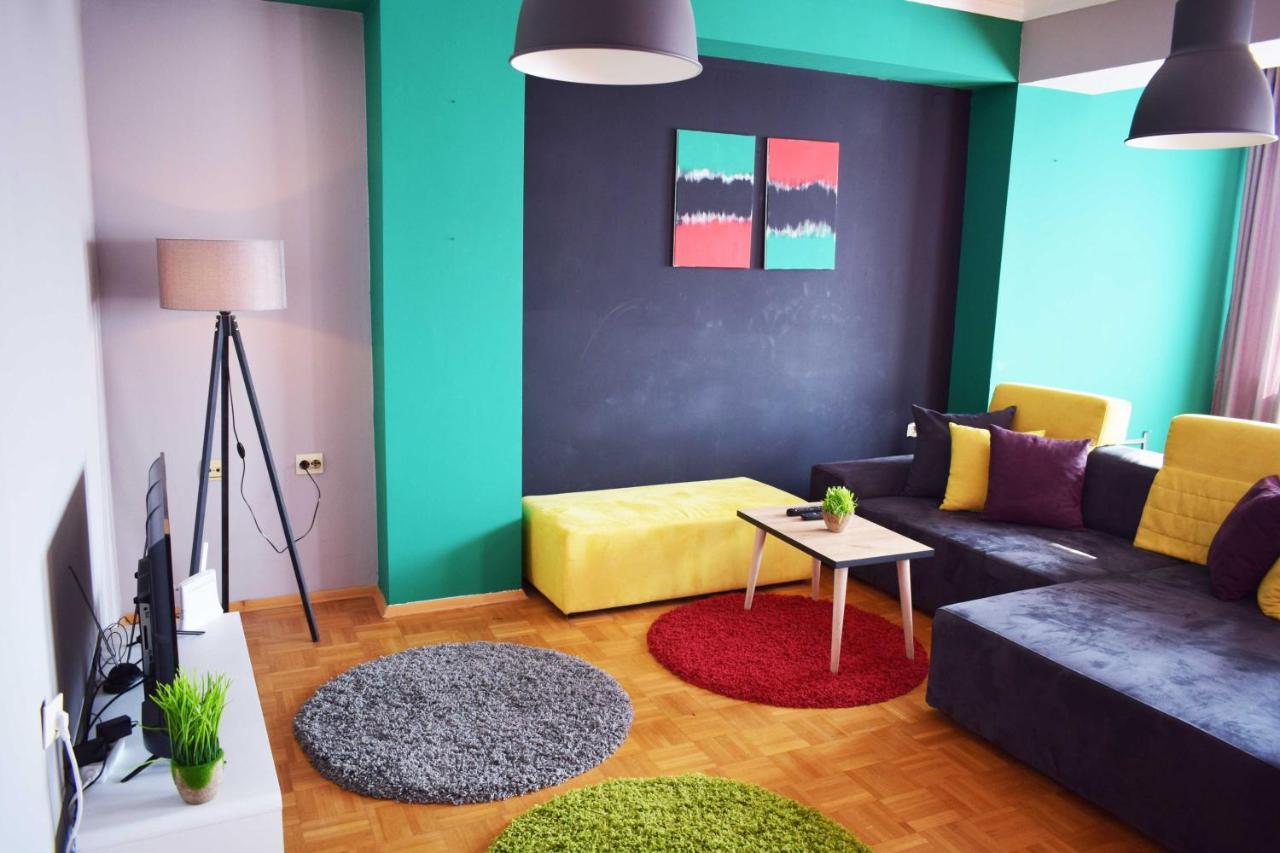 Mickitos Hostel & Apartments Skopje Eksteriør bilde